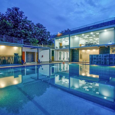 The Cloyster Resort And Spa ラムナガル エクステリア 写真